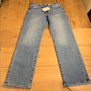 Kancan High Rise True Straight Jeans 7/27 NWT Medium Wash w Light Distressing